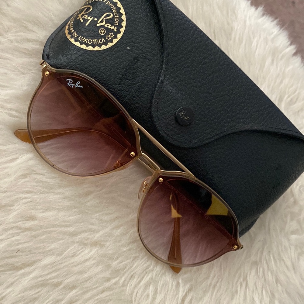 Ray Ban stylish sunglasses